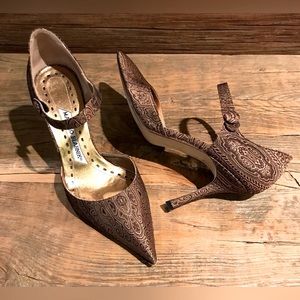 Manolo Blahnik Mary Janes 5.5